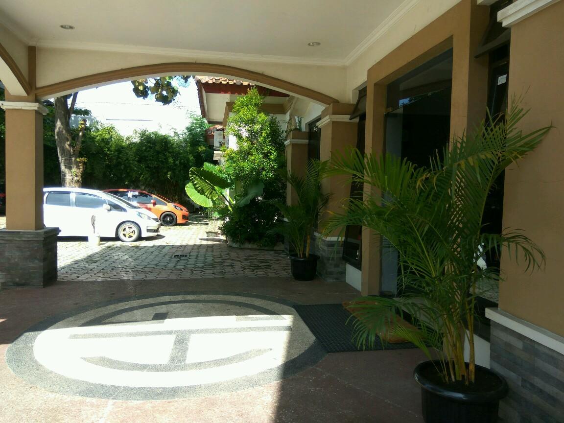 Graha Hotel Sragen Екстер'єр фото